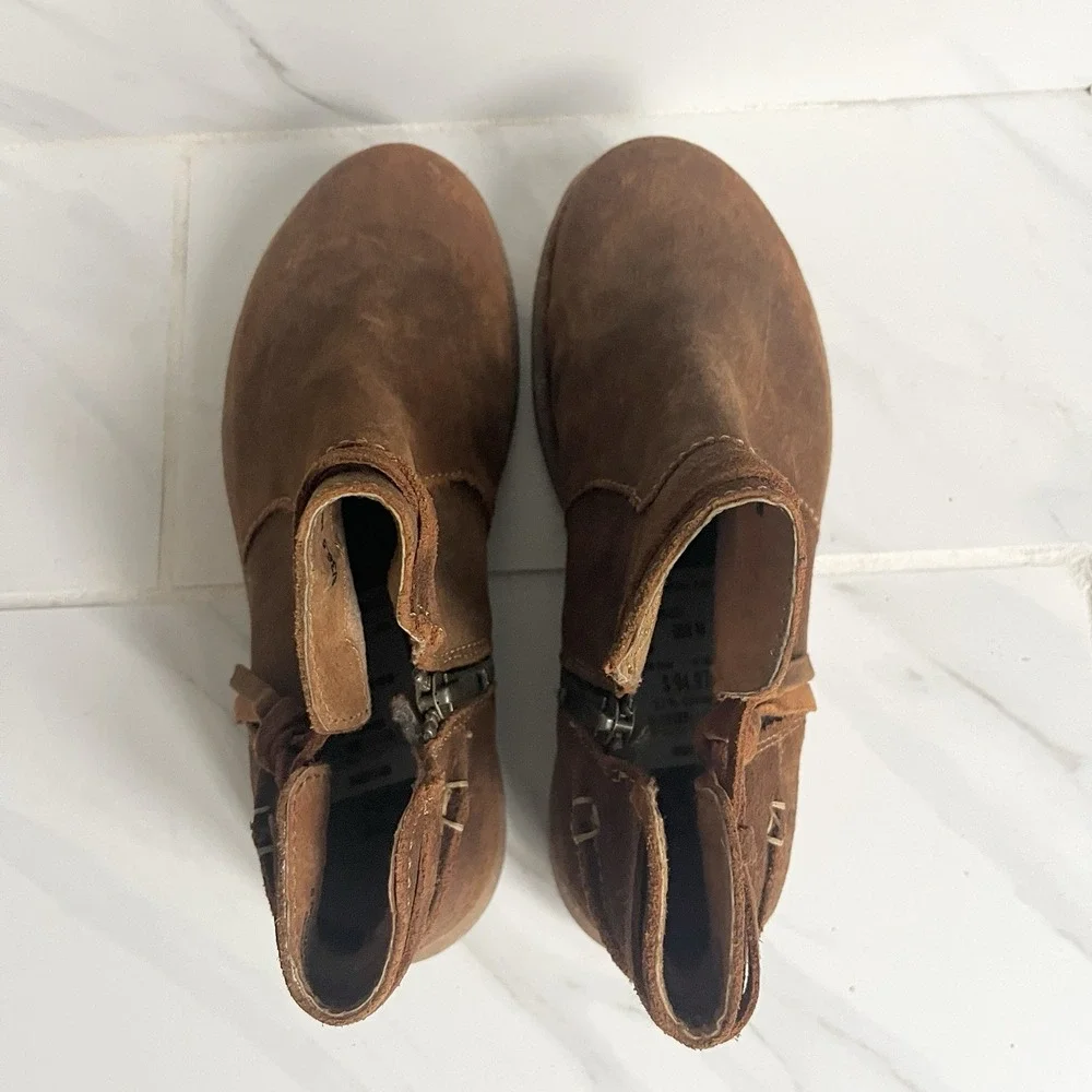 Born Women's Tarkiln Brown Suede Ankle Boots Zip Leather‎ Wrap Laces Size 6 M/W